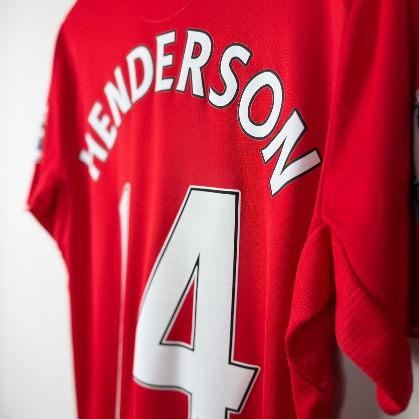 LIVERPOOL DOMICILE 2015-2016 - JORDAN HENDERSON
