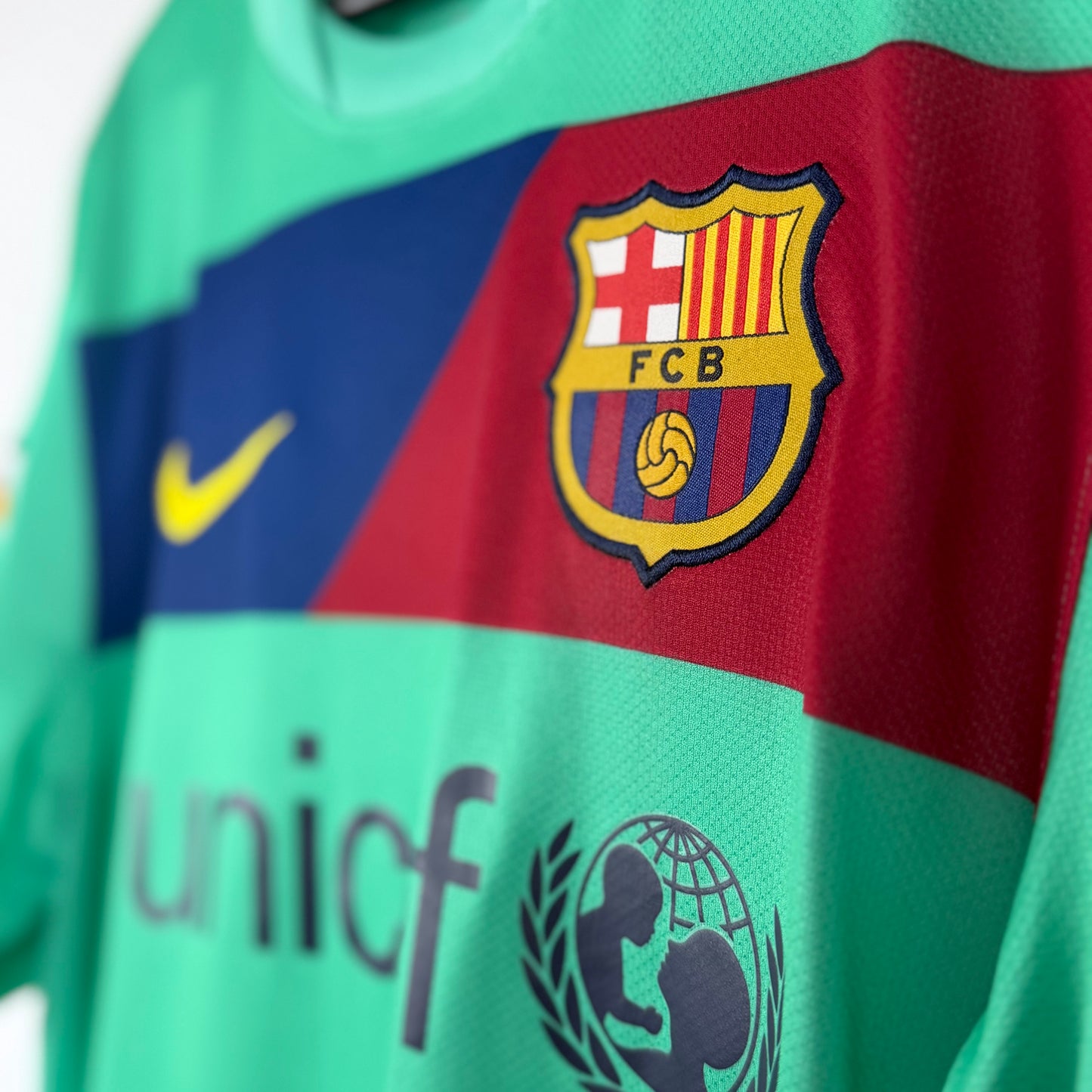 FC BARCELONA AWAY 2010-2011 -LIONEL MESSI -S
