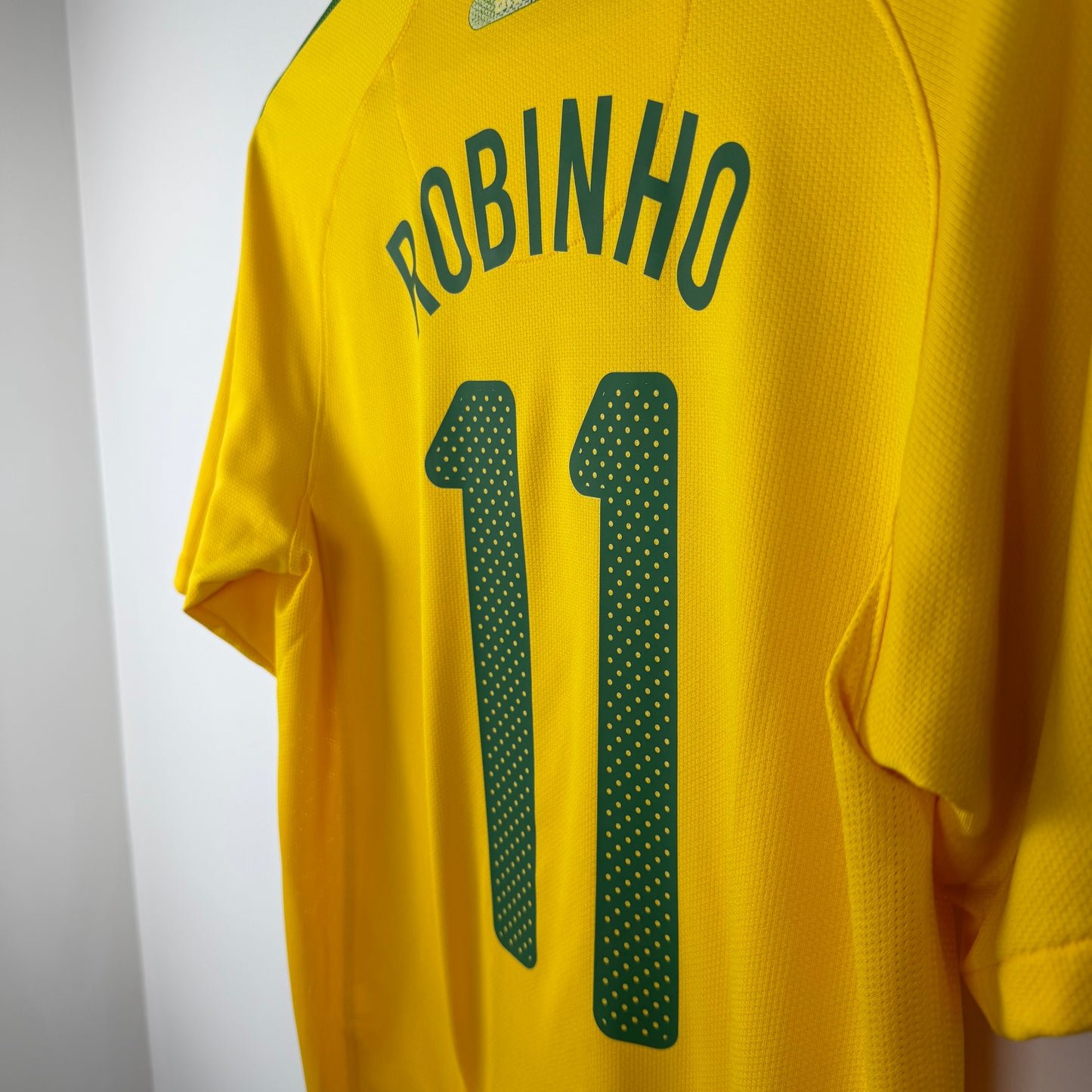 BRAZIL 2010 HOME - ROBINHO - S