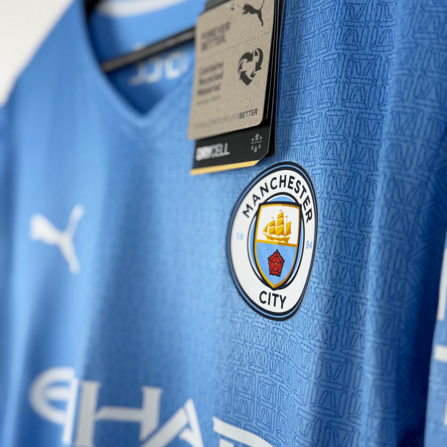 MANCHESTER CITY 2021-2022 *NEUF AVEC ÉTIQUETTE* - XL